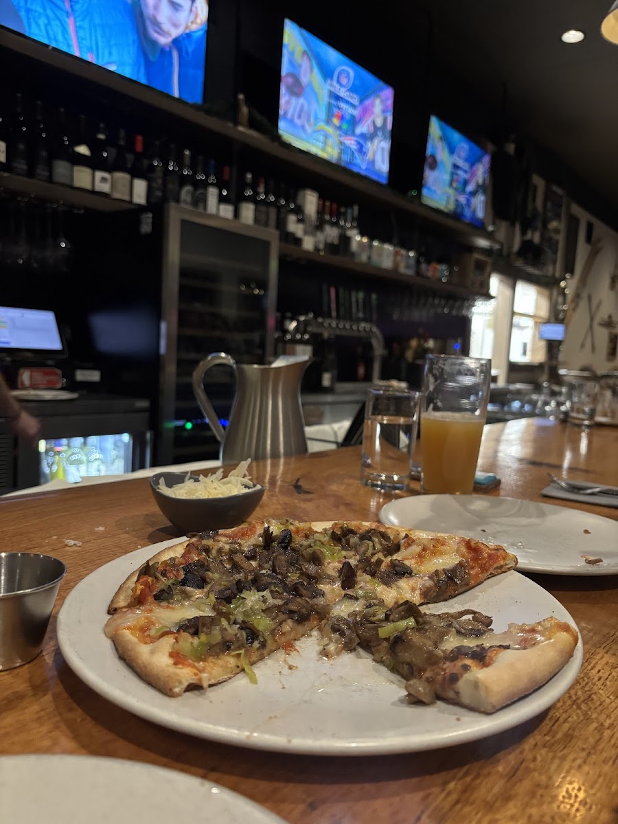 The Dog & Bear Tavern-4